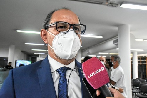 Gabriel Lazo fue reelecto por unanimidad como decano de Odontología de la UNLP: “Estuvimos presentes en la pandemia"