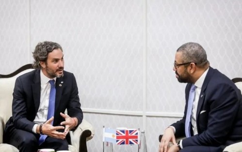 Santiago Cafiero confirmó el fin del polémico pacto firmado con el Reino Unido durante el Macrismo