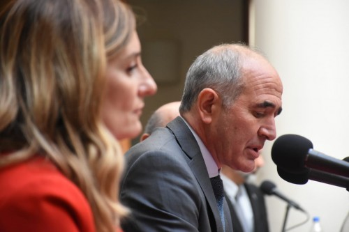 López Armengol asumió como nuevo presidente de la UNLP: "Seguiremos avanzando en políticas públicas de transparencia"