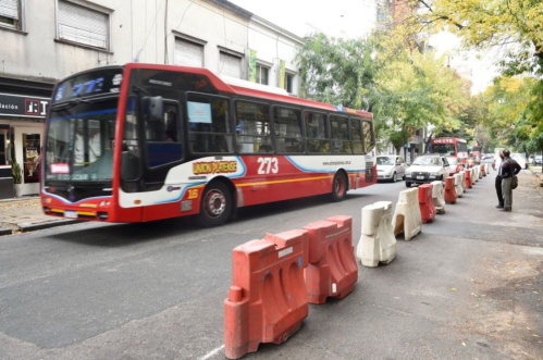 A partir del lunes cambia la parada de micros ubicada en 54 7 y 8