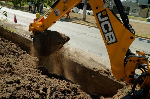 La semana comienza con cortes en distintos puntos de La Plata por obras hidráulicas y viales