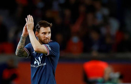 Messi analiza realizar un viaje a Madrid para tratarse de una dolencia en la rodilla