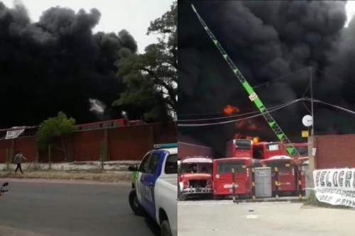 Feroz incendio en un depósito de micros del ex Plaza en Camino General Belgrano