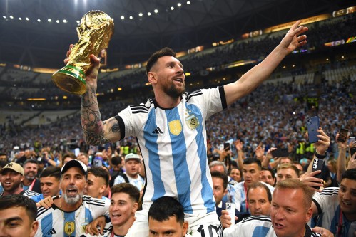 Messi tras ser campeón: "Estaba seguro que Dios algún día me iba a regalar la copa y no veo la hora de estar en Argentina"