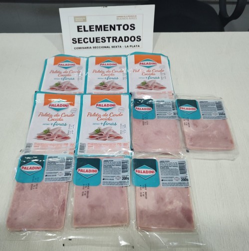 Insólito: quedó detenida por robarse paquetes de jamón cocido en La Plata