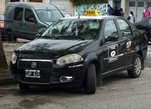Una importante empresa de taxis en Berisso anunció su cierre y generó sorpresa entre los vecinos: "Muchas gracias por todo"