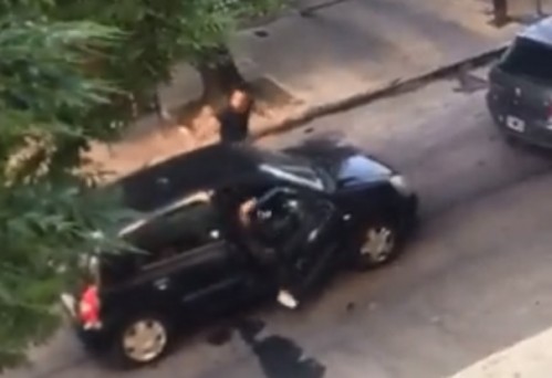 El video de la abuela platense y su nieta al ser agredidas por un automovilista: “Está cortada en la cara”