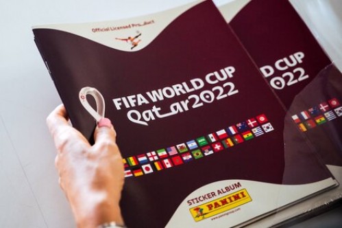 Furor por el álbum del mundial Qatar 2022 en La Plata