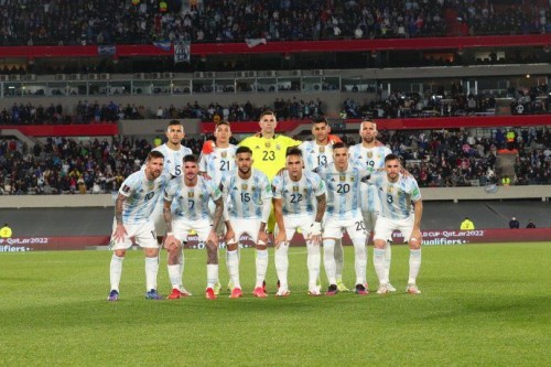 Peligra el aforo completo para el partido entre Argentina y Brasil por una sanción de la FIFA