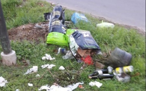 Vecinos de 529 y 121 piden que se coloque un contenedor de basura de manera urgente