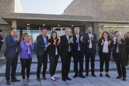 Alberto Fernández inauguró el primer Centro Territorial Integral de Políticas de Género y Diversidad de Santa Rosa