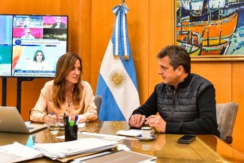 Victoria Tolosa Paz y Sergio Massa anunciaron el refuerzo del 40% en la Tarjeta Alimentar