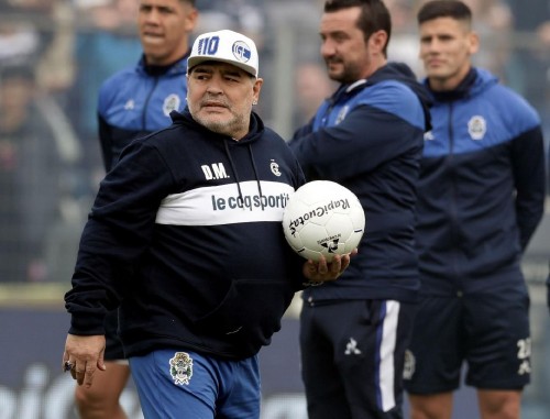 Maradona declaró prescindible a un jugador muy importante del plantel