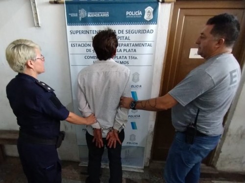 En La Plata: encontró a un hombre teniendo un amorío con su sobrina y le disparó en el pecho