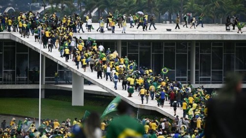 Simpatizantes de Bolsonaro tomaron el Congreso y la Casa de Gobierno de Brasil: "Hubo mala fé, mala voluntad"