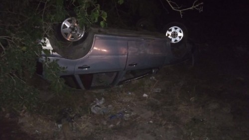 Melchor Romero: un auto volcó dejando a toda una familia gravemente herida