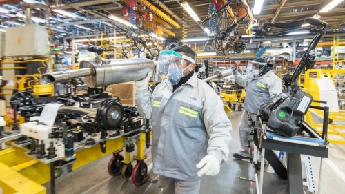 El INDEC informó que la actividad económica creció 5,2% en el 2022