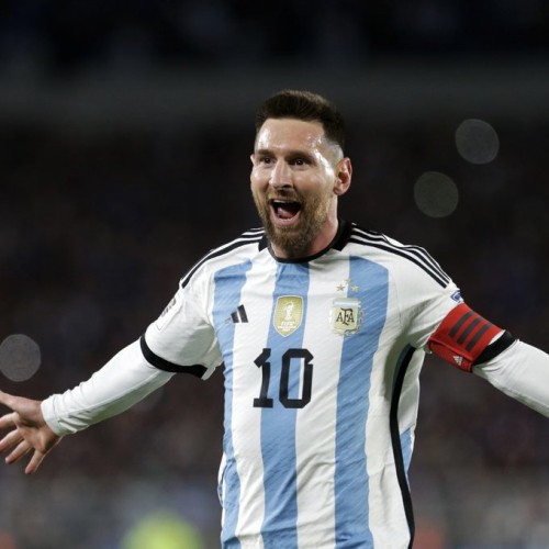 Argentina le ganó 1 a 0 a Ecuador por una genialidad de Messi y arrancó con el pie derecho las eliminatorias