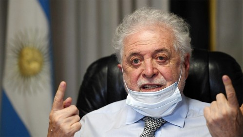 Ginés González García desmintió una campaña de información falsa sobre la vacuna Sputnik V