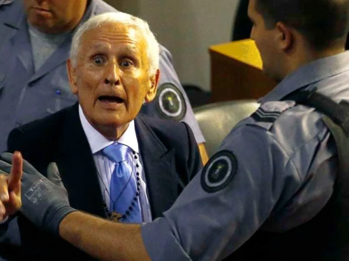 Etchecolatz fue condenado por octava vez a prisión perpetua por la Justicia de La Plata