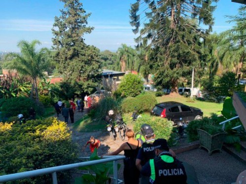 Tucumán: desalojaron a 150 personas de un casamiento clandestino