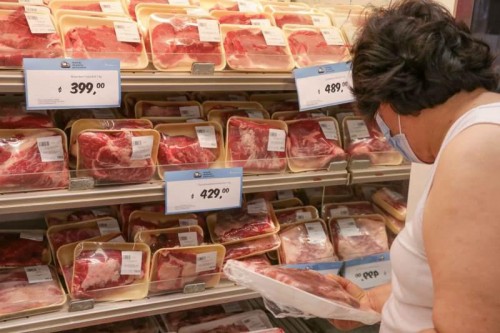 Avanza la renovación del acuerdo de precios de la carne, mientras sigue el actual