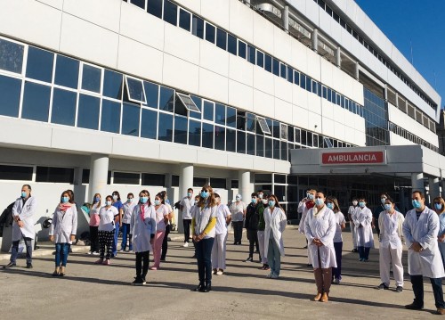 Médicos del Hospital San Martín de La Plata pidieron más cierres y restricciones: "Estamos agotados física y mentalmente"