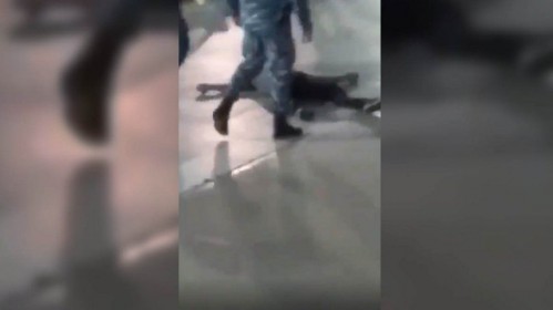 El video del joven apuñalado tras una batalla campal en Nochebuena en Santa Teresita