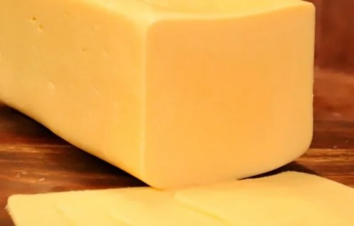 La Anmat prohibió la venta de dos quesos y dos productos usados para depilación definitiva