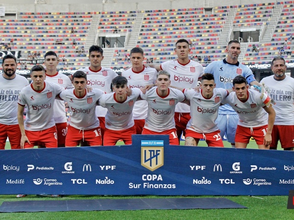 Un feo recuerdo y una floja actuación: ¿Cómo le fue al Pincha con el árbitro que estará en la semifinal de la Copa Argentina?