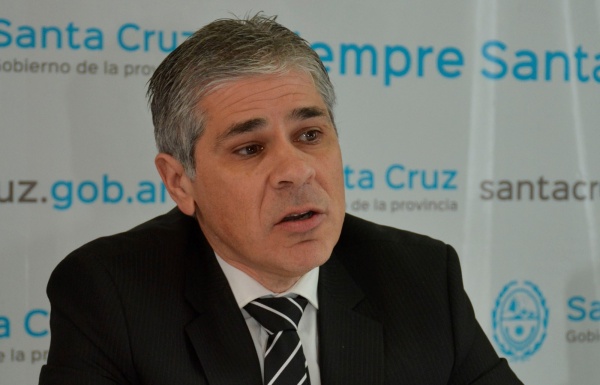 Asumió el nuevo presidente de YPF: es egresado de la Universidad Nacional de La Plata