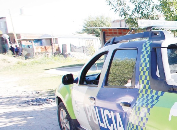Atropellaron a un joven en City Bell, lo abandonaron y milagrosamente sobrevivió