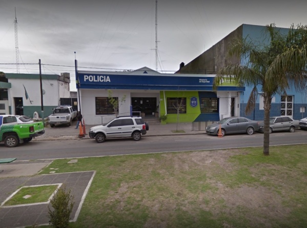 Le desvalijaron la casilla a una mamá de Los Hornos mientras daba a luz a su hijo en el hospital