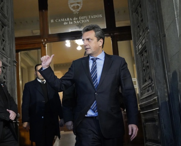 A partir del lunes se anunciarán los funcionarios que acompañarán a Massa en el nuevo Ministerio de Economía