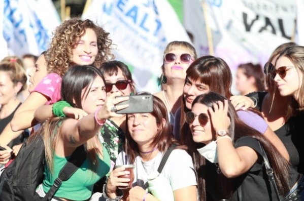 Plaza Moreno será el epicentro de la marcha por el Día de la Mujer en La Plata