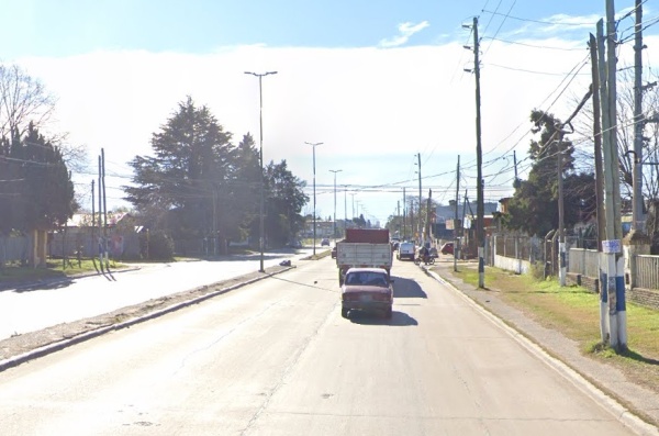 Cayó una red de narco delivery en La Plata: los policías notaron maniobras sospechosas dentro del auto