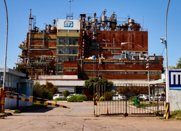 Un obrero perdió cuatro dedos en una fábrica platense y se inició una investigación judicial