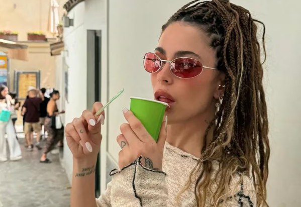 Las alucinantes vacaciones de Tini Stoessel en la Costa Amalfitana con dos amigas de la infancia