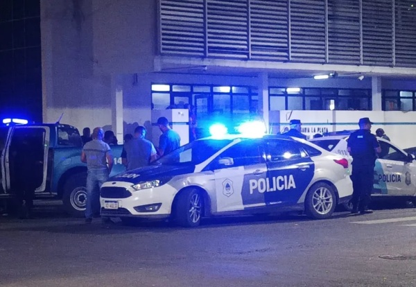 Uno por uno, los cambios en seis comisarías de La Plata en medio de la demanda por mayor seguridad