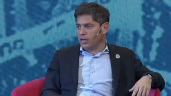 Axel Kicillof advierte sobre las reformas de Milei tras la victoria de La Libertad Avanza