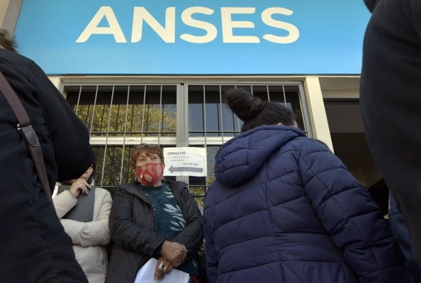 Jubilaciones y asignaciones: ANSES informó cuáles son las prestaciones sociales que se abonan este viernes