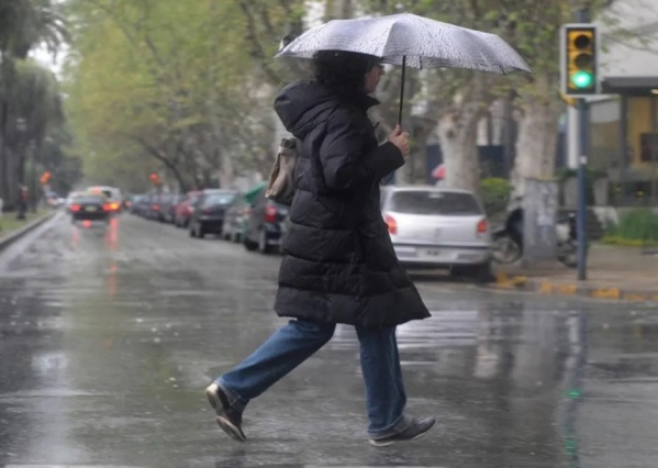 Rige un alerta amarillo en La Plata para este miércoles y jueves por tormentas y fuertes ráfagas de viento