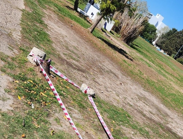 En Parque Alberti reclamaron por una "luminaria fantasma"