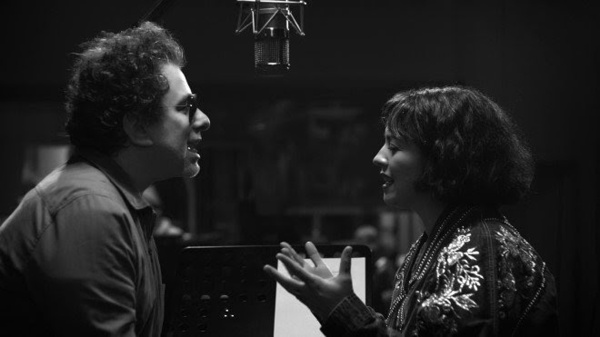 Andrés Calamaro y Mon Laferte lanzaron el videoclip de "Tantas veces"