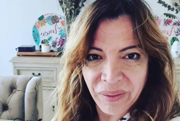 Desde la cama, Lizy Tagliani le dedicó un mensaje a su novio