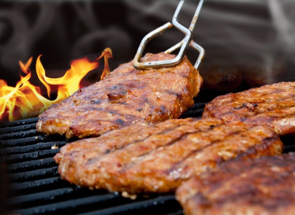 "Para ese putito...": el polémico audio viral que le mandó un padre a su hija por un amigo amante de las hamburguesas veganas