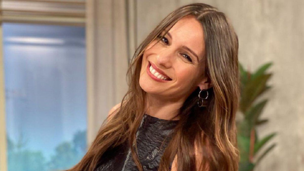 "Uno chapa tanto cuando... ": El consejo de Pampita a Flor Vigna y Luciano Castro