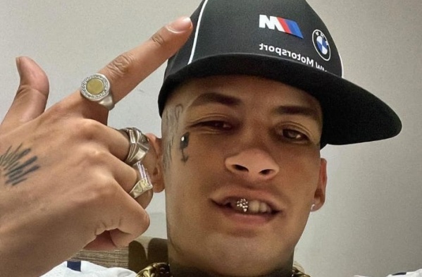 "Soñé que engañaba a mi marido con vos": una fan de L-Gante soprendió con un sueño "peligroso" y el cantante le respondió