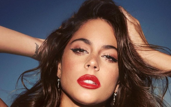 El body súper cavado de Tini Stoessel enloqueció a sus fans