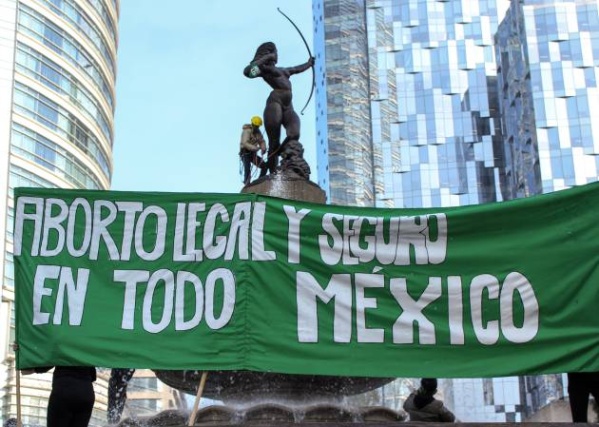 En una histórica jornada, el aborto fue despenalizado en México